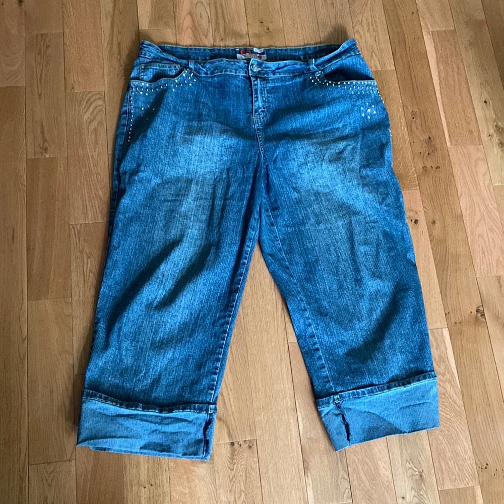 Plus size Jean Capri.